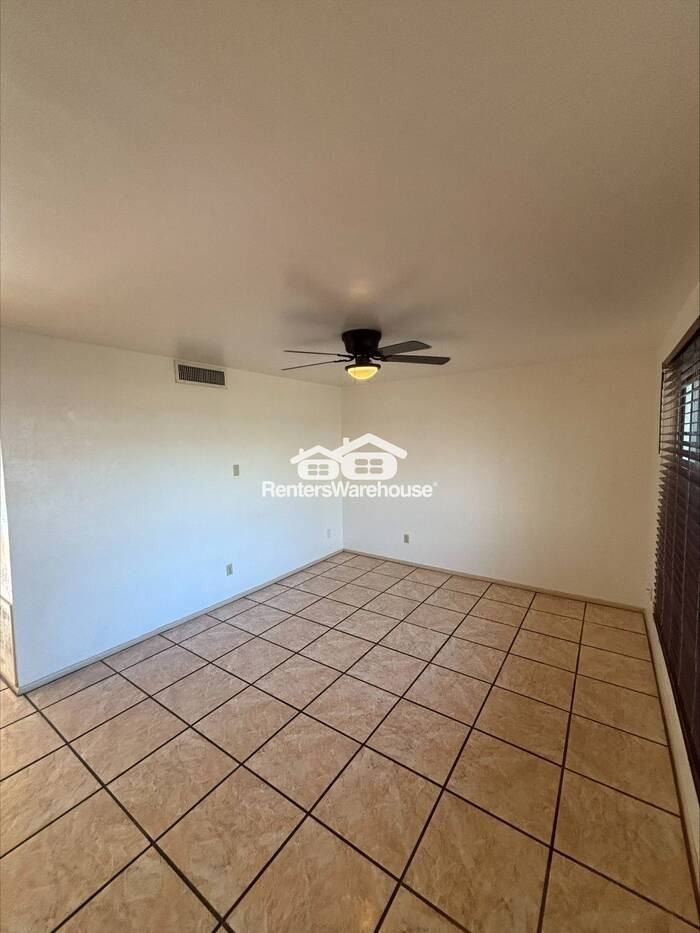 4768 N 20th Ave - Photo 3 of 31