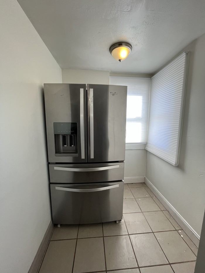 4639 Adkins Ave - Photo 4 of 9