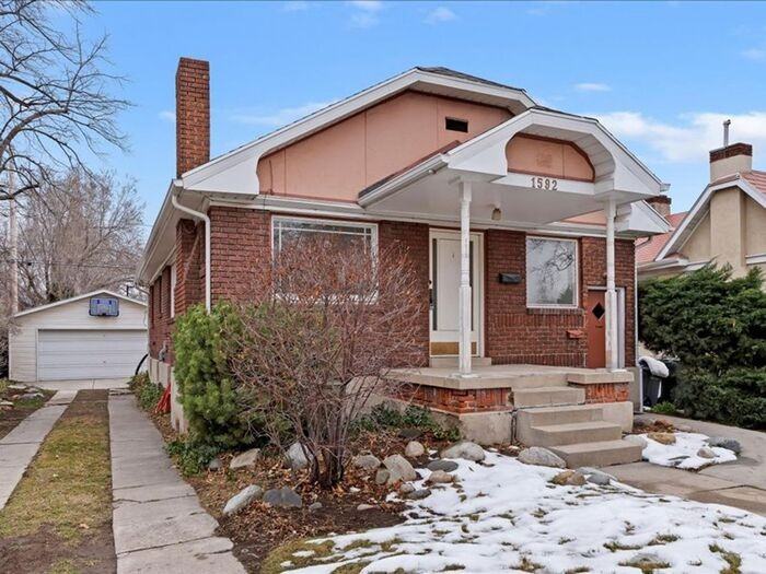 1590 E Laird Ave #1592 - Photo 3 of 20