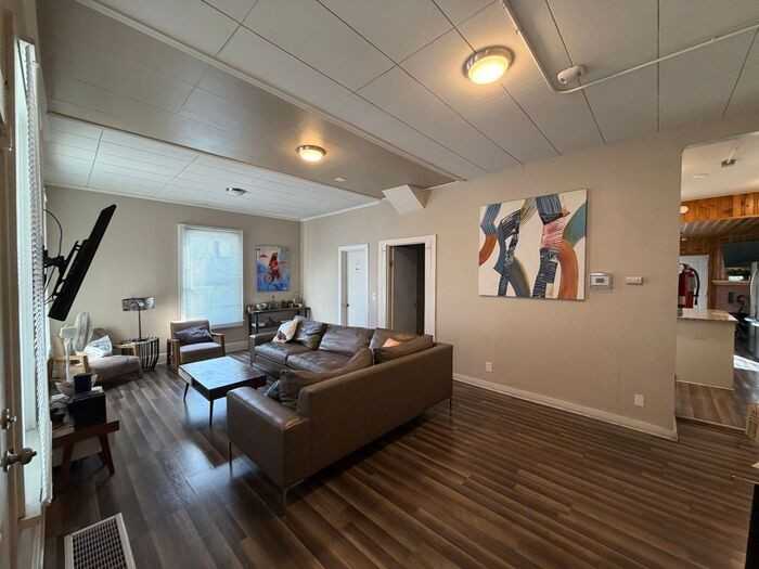 527 Nevada St #1 - Photo 3 of 24