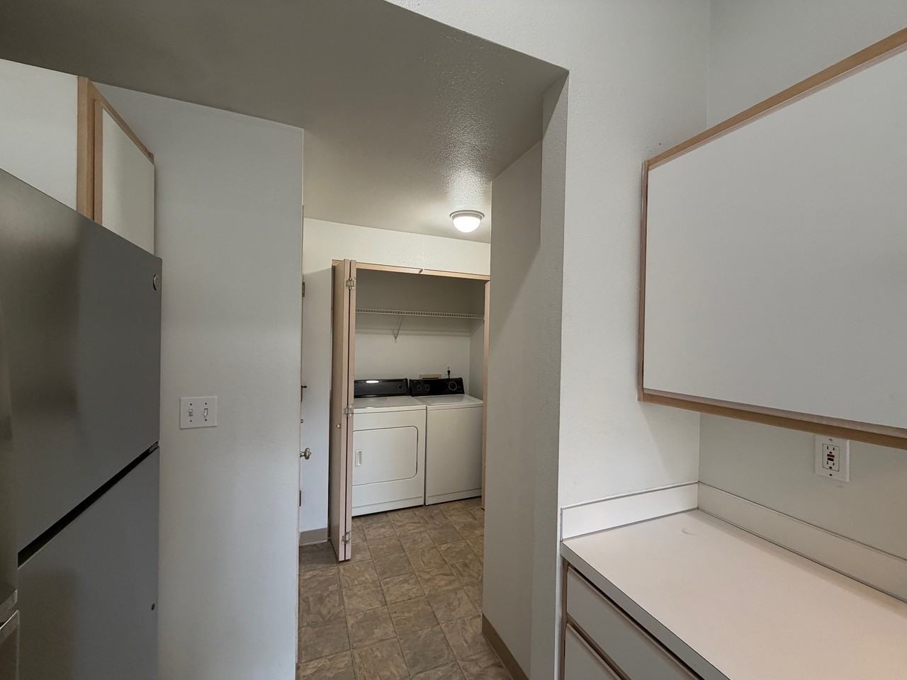 4783 Skyline Road South - Photo 5 of 30