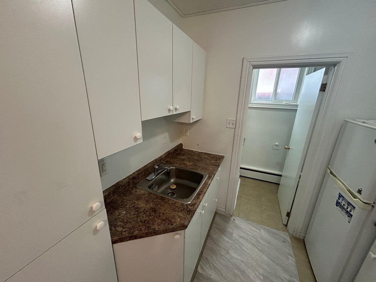 164 Westmount Street #6 - Photo 4 of 7