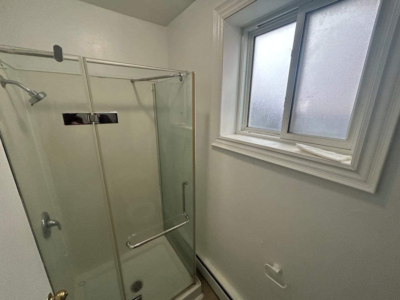 164 Westmount Street #6 - Photo 6 of 7