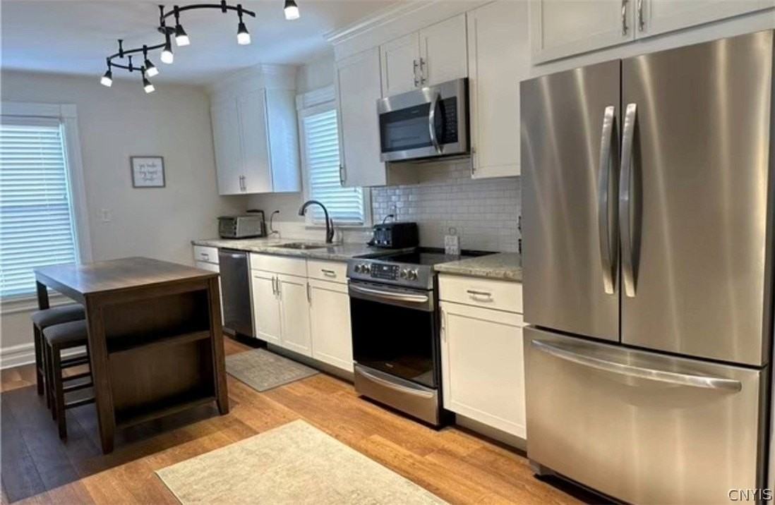 26 Paris Rd - Photo 3 of 13