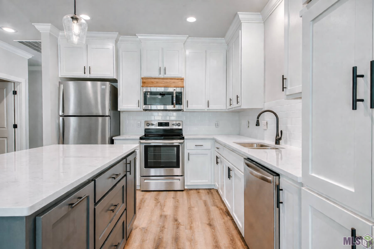 8065 Lockhart Road #5D - Photo 3 of 13