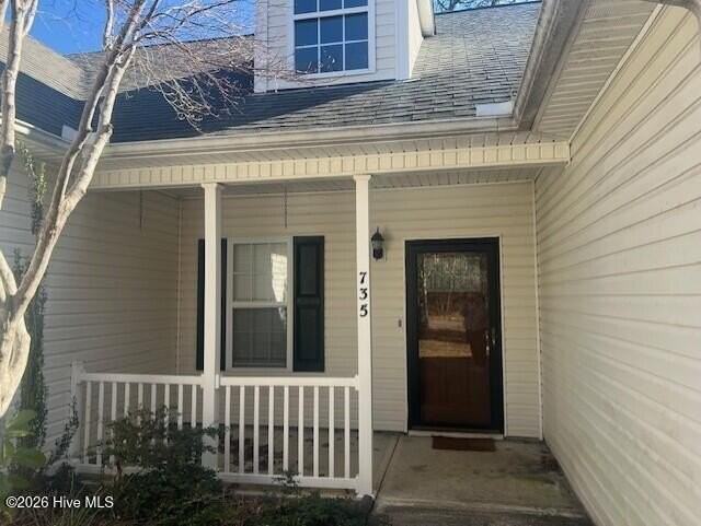 735 Thrush Dr - Photo 5 of 30