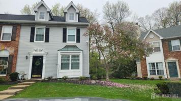 featured image of 24 Albury Way