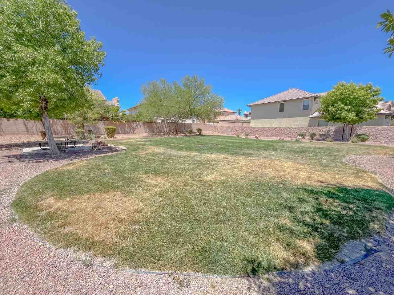 5646 Saint Elias St #1 - Photo 6 of 50