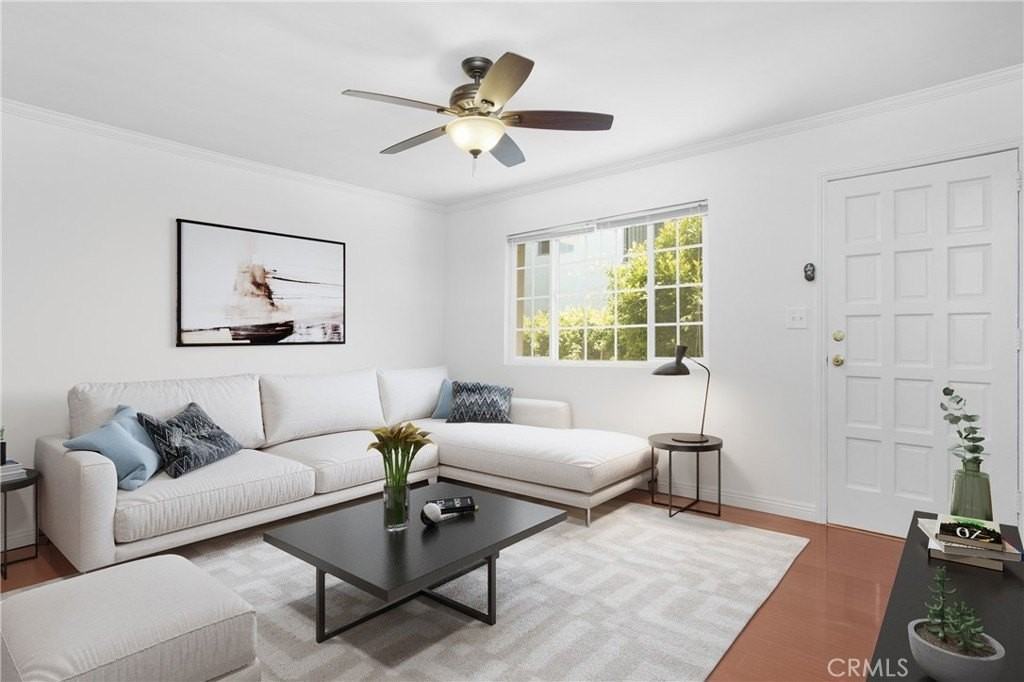 34102 Amber Lantern St - Photo 2 of 19