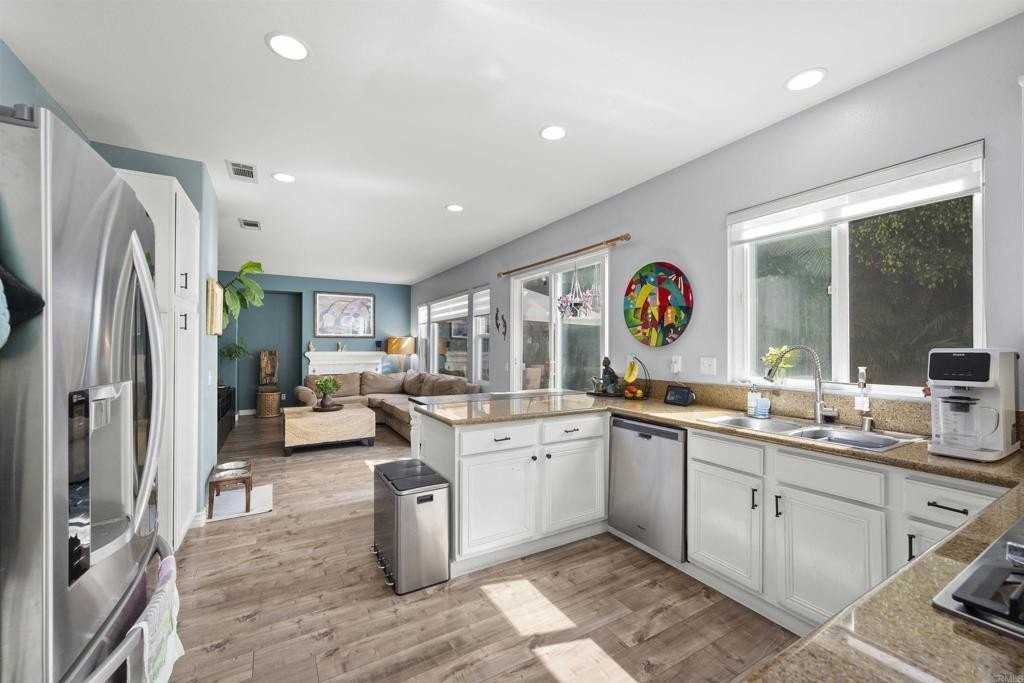 1726 Ravenrock Ct - Photo 7 of 34