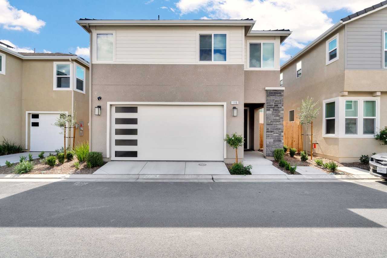 1116 Encore Way W #1 - Photo 2 of 31