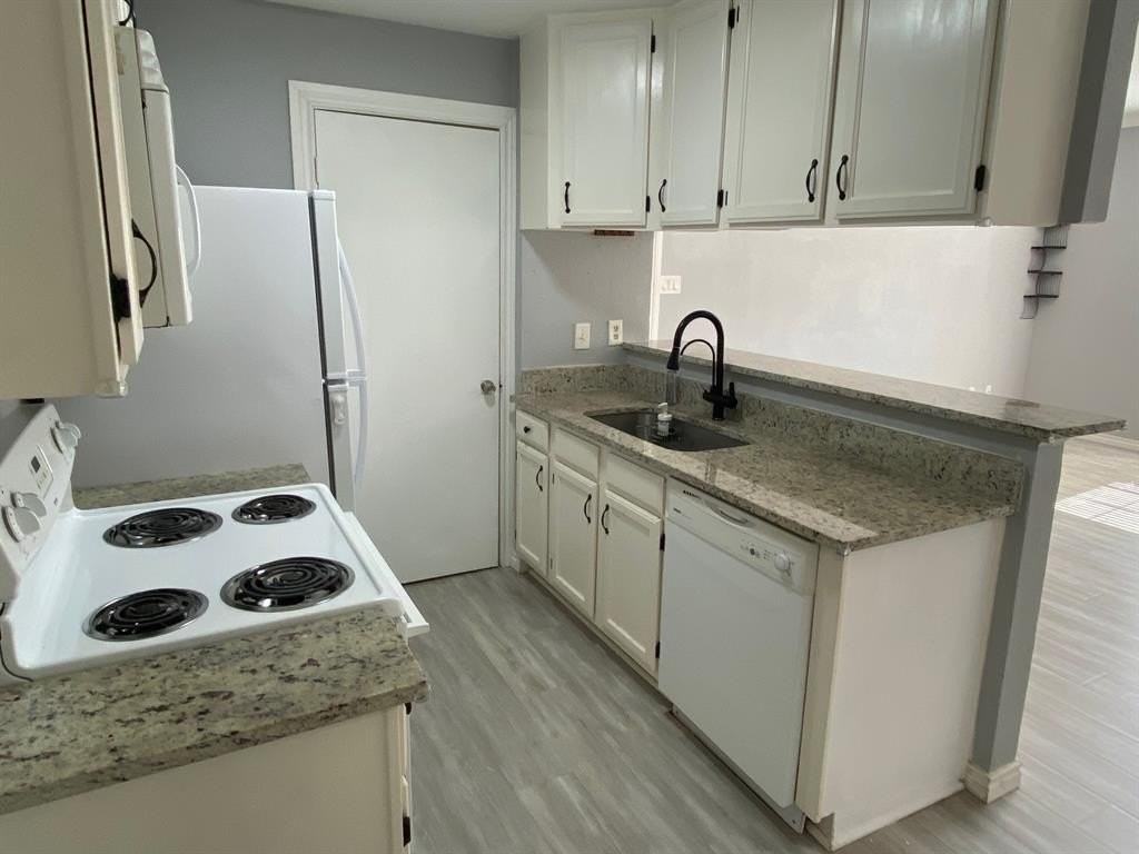 226 Samuel Blvd #F9 - Photo 4 of 21