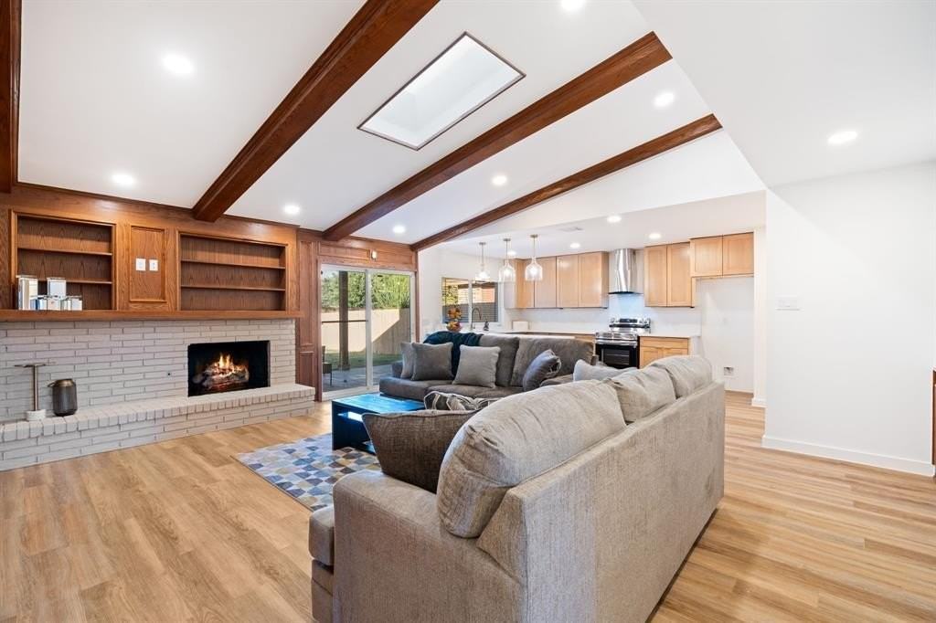 8629 Baumgarten Dr - Photo 2 of 33