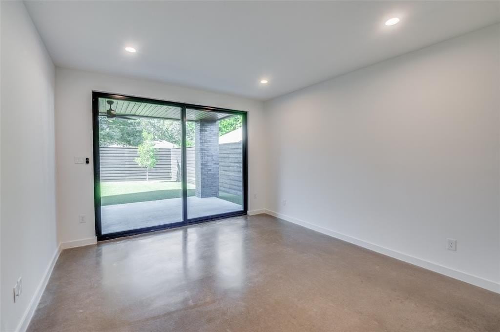 4525 Weldon St - Photo 2 of 40