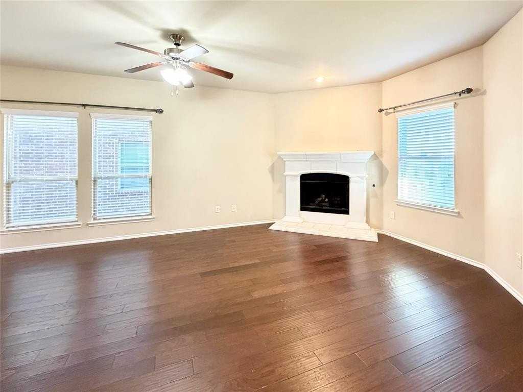 9933 Copperhead Ln - Photo 3 of 18