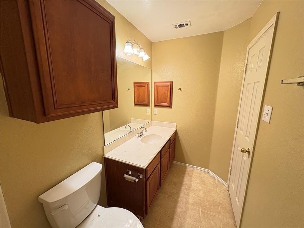 2925 Goldenwave - Photo 4 of 15