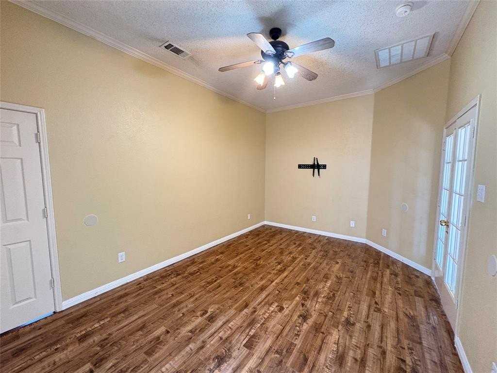 2925 Goldenwave - Photo 7 of 15