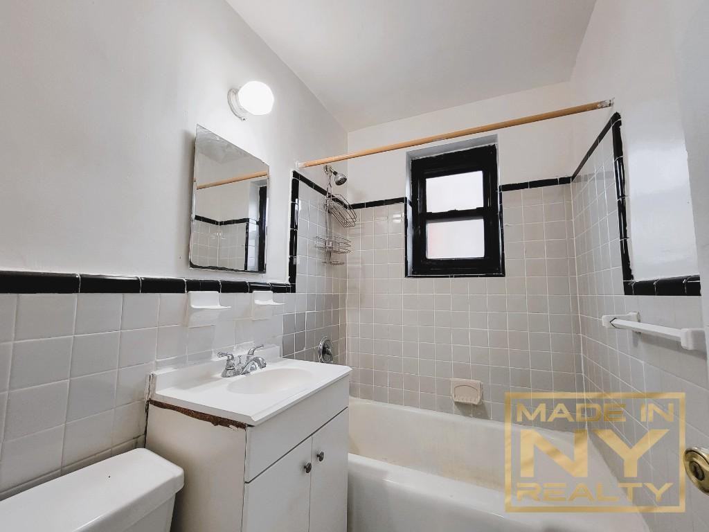 13905 85th Dr #5F - Photo 7 of 9