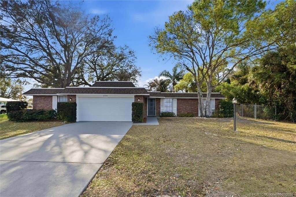 2195 43rd Ave - Photo 2 of 31