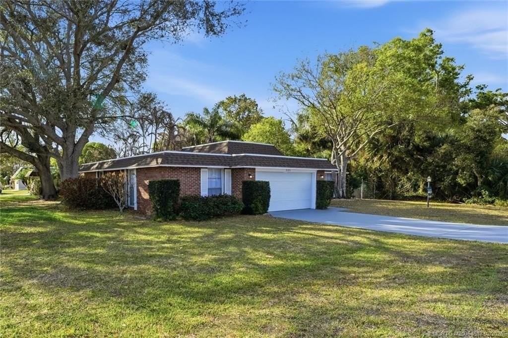 2195 43rd Ave - Photo 3 of 31