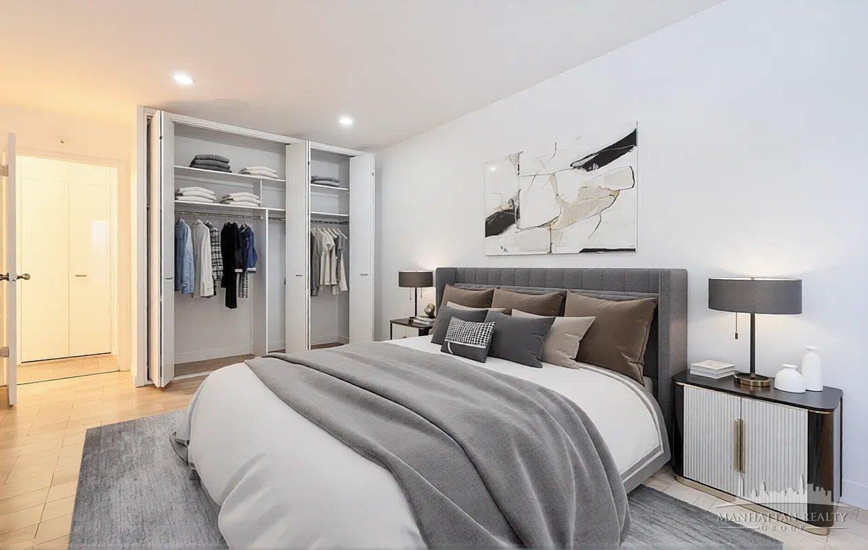 E 46th St #3B - Photo 4 of 12