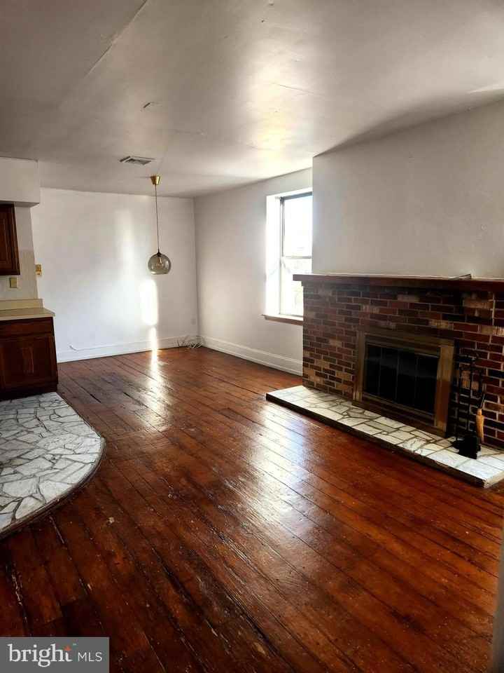 626 S 10th St Apt 3 - Photo 4 of 16