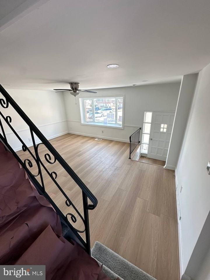 3125 Belgreen Ter - Photo 4 of 50