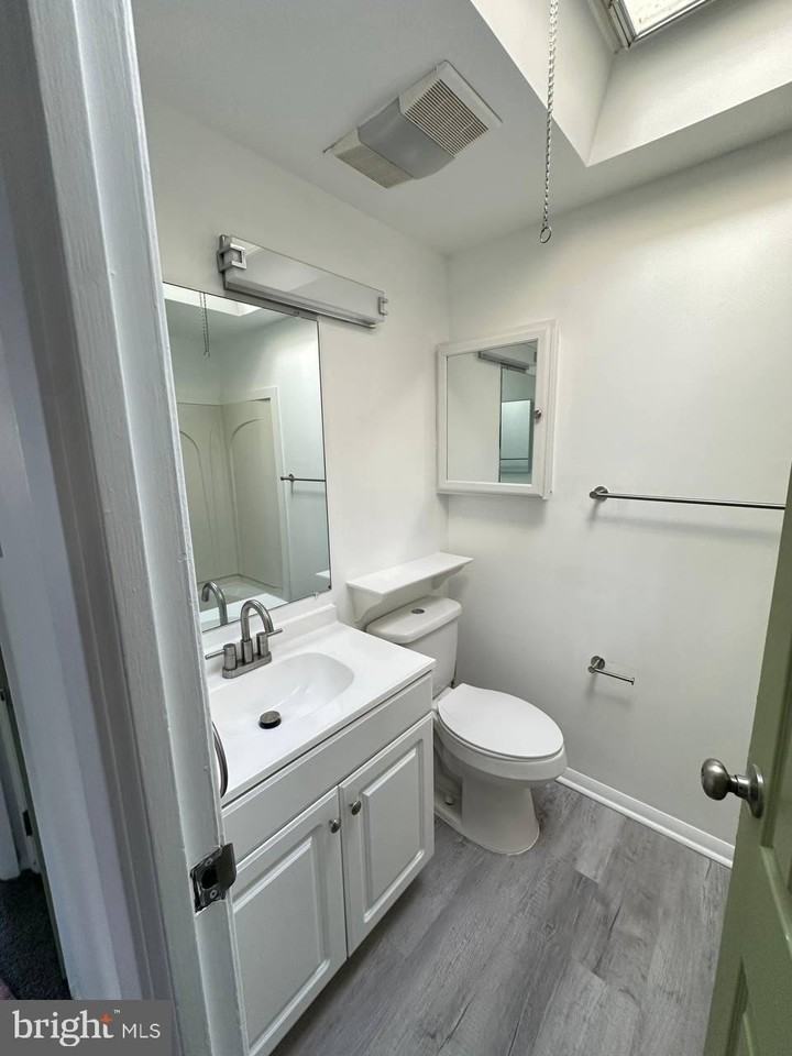 3125 Belgreen Ter - Photo 7 of 50