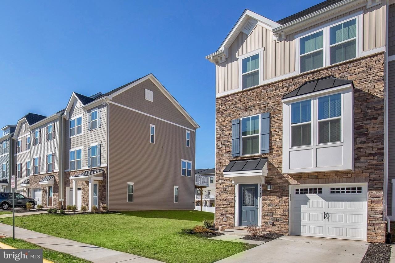 10786 Hinton Way - Photo 3 of 36