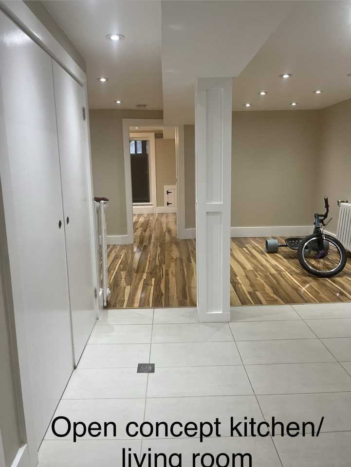 1194 Roselawn Avenue - Photo 3 of 11