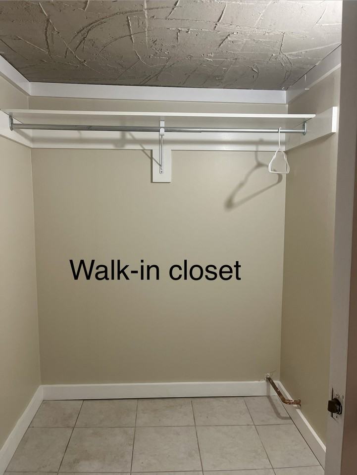 1194 Roselawn Avenue - Photo 7 of 11