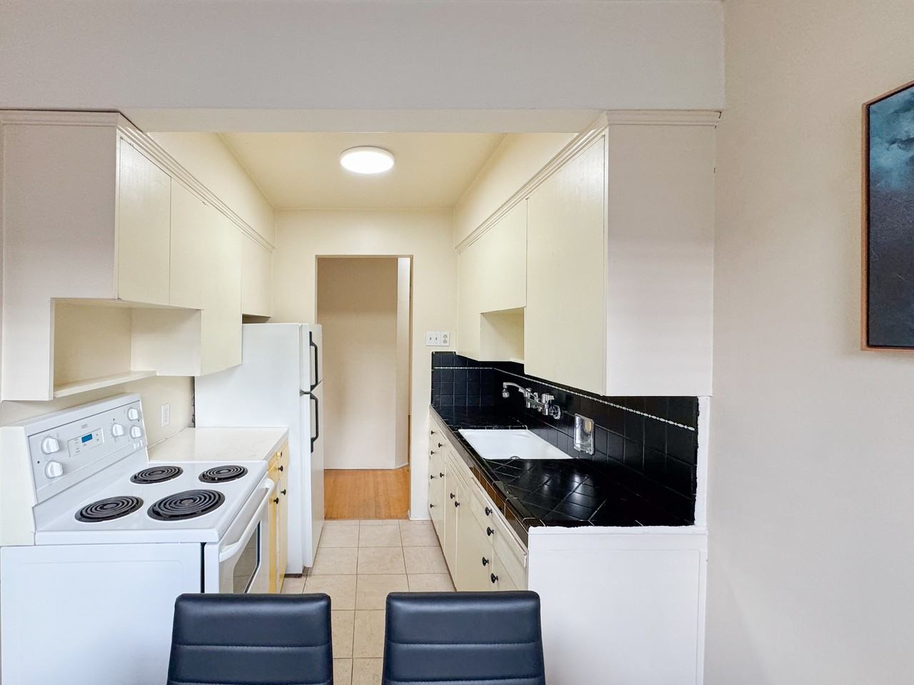 1925 Nelson Street #108 - Photo 4 of 12