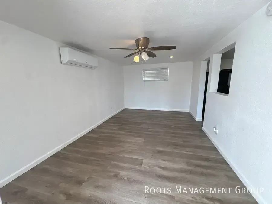 3105 W Van Buren St - Photo 3 of 9