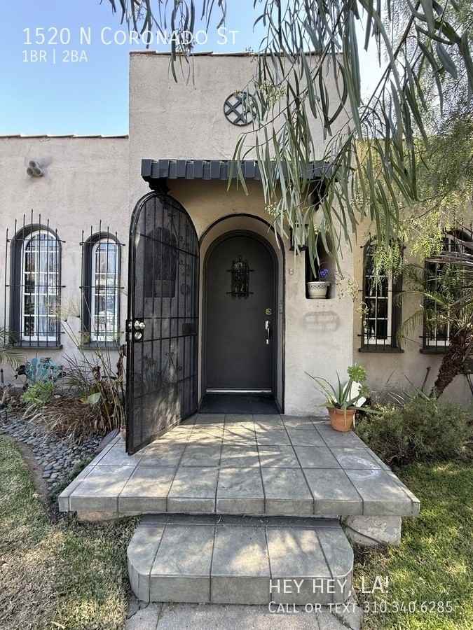 1520 N Coronado St - Photo 2 of 25