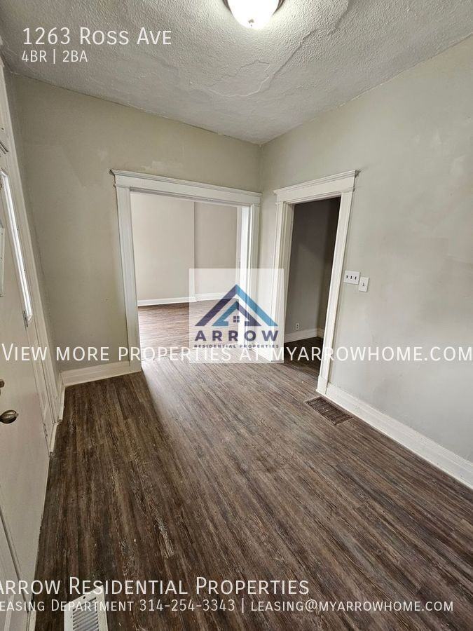 1263 Ross Ave - Photo 3 of 23