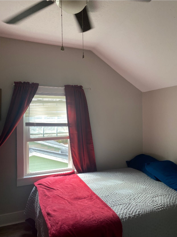 207 N Elm St #B - Photo 2 of 21