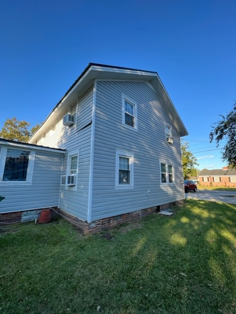 207 N Elm St #B - Photo 4 of 21