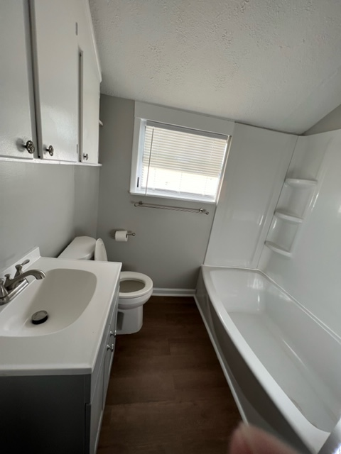 207 N Elm St #B - Photo 7 of 21