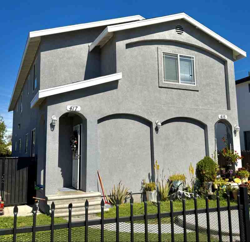 417 E 105th St - Photo 2 of 6