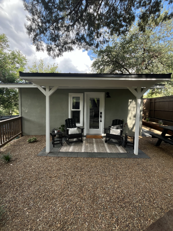 480 Arena Dr - Photo 2 of 31