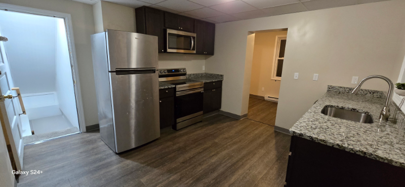 1210 Swetland St #A - Photo 3 of 20