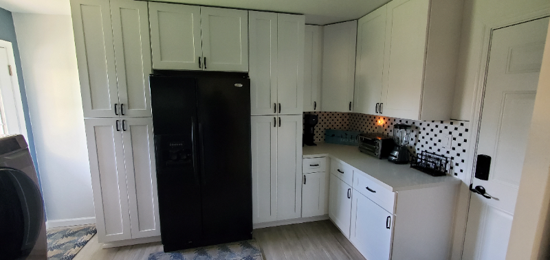 657 N Linden Cir #5 - Photo 4 of 12