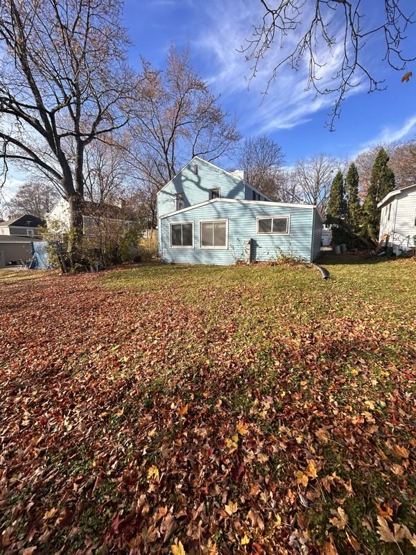 5580 Arrowwood St - Photo 2 of 11