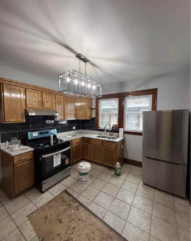 6345 S Whipple St #2 - Photo 7 of 9