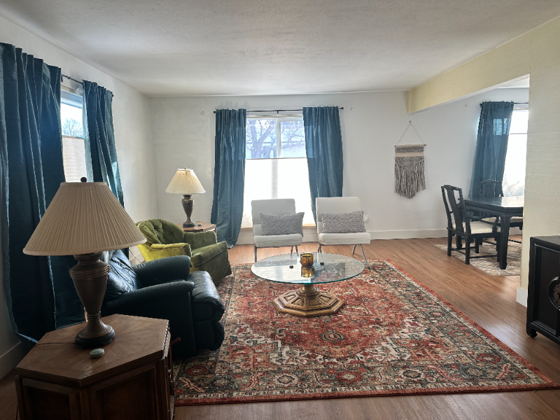 661 S Fulton St - Photo 2 of 32