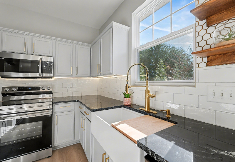 6 Hillrise Ct - Photo 3 of 13