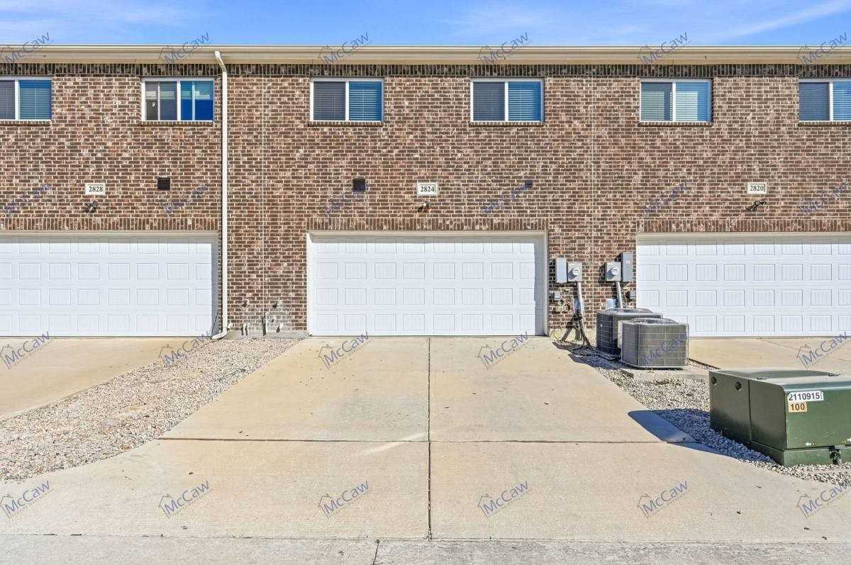 2824 Percheron Dr #25 - Photo 3 of 10