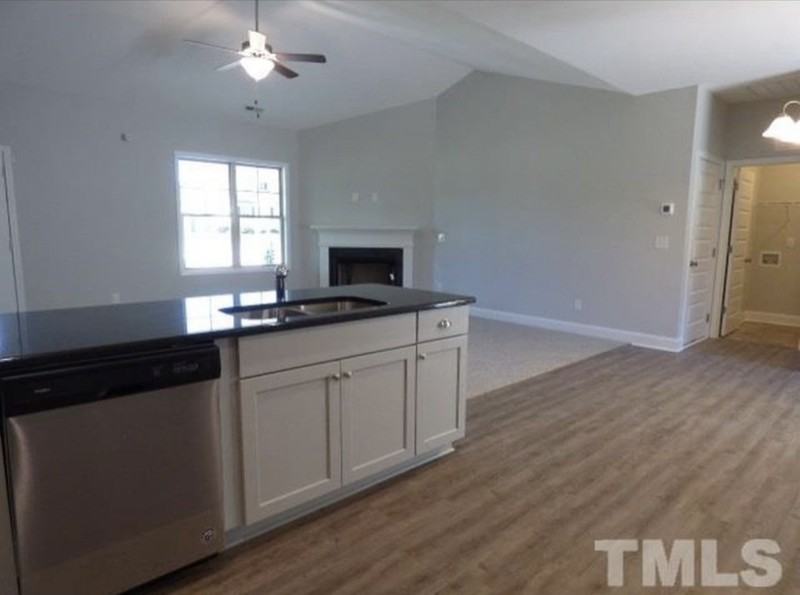 108 Dogwood Ln - Photo 5 of 16