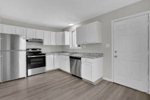 featured image of 140 Cherry St