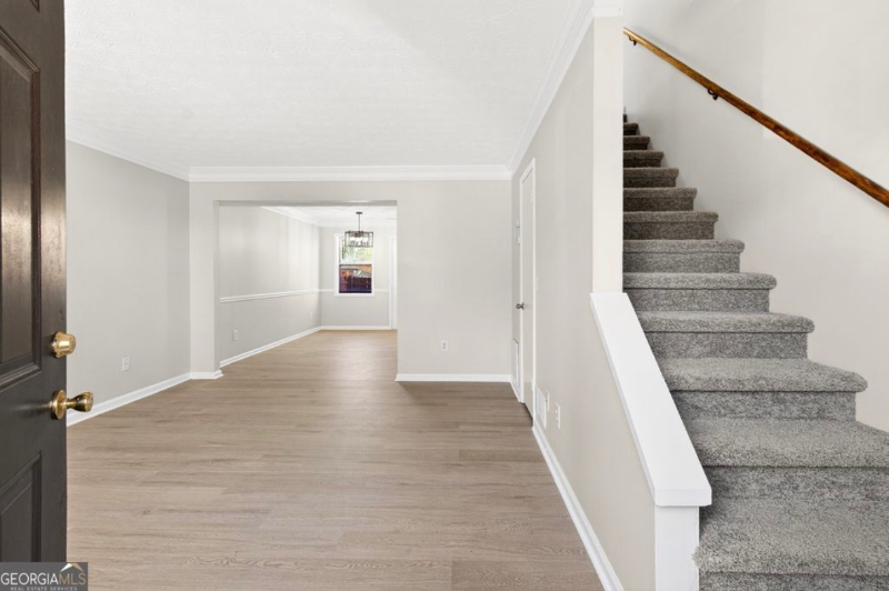 1116 Magical Way - Photo 3 of 19